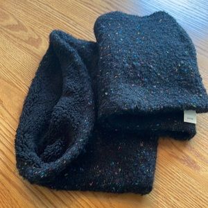 Brand new Old Navy with tags on Sherpa Funnel